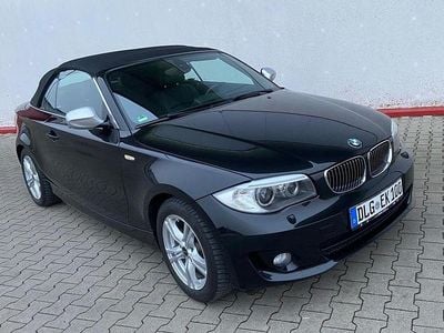 Gebraucht BMW 118 Cabriolet Lifestyle 143 PS (105 kW) 2013 Schwarz Cabrio