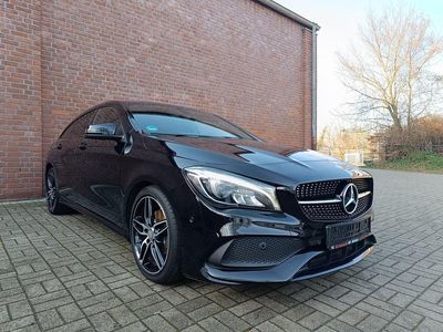 Schwarz Gebraucht 2016 Mercedes CLA200 Shooting Brake AMG line Kombi | 17.690 € (Etwas zu teuer)