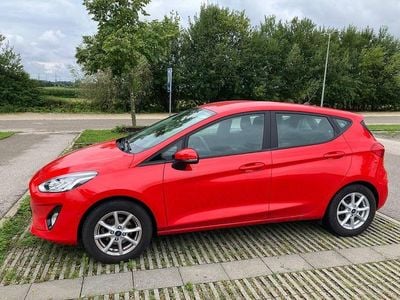 Usata Ford Fiesta Cool & Connect 86 CV (63 kW) 2019 Rosso Utilitaria