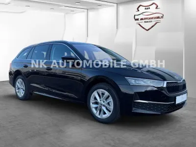 Gebraucht Skoda Octavia Selection 150 PS (110 kW) 2024 Schwarz Kombi