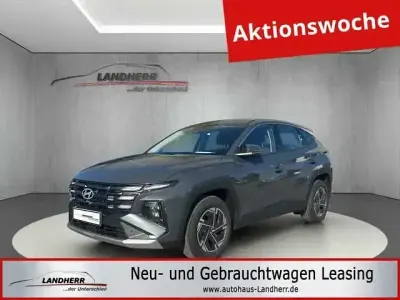 Neu Hyundai Tucson Comfort 150 PS (110 kW) 2026 Grau SUV