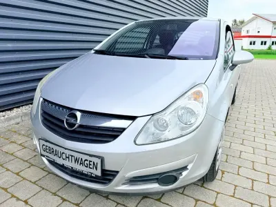 Usata Opel Corsa Edition 80 CV (58 kW) 2009 Argento Utilitaria