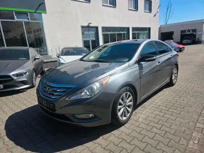 Gebraucht Hyundai Sonata Turbo 277 PS (203 kW) 2011 Grau Limousine