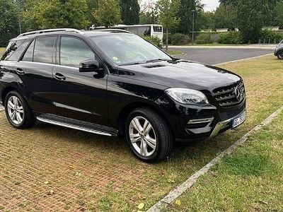 Gebraucht Mercedes ML350 258 PS (189 kW) 2013 Schwarz SUV
