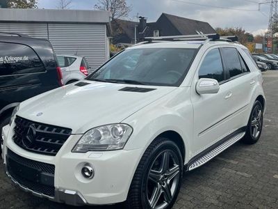 Mercedes ML300