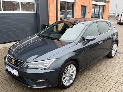 Grau Gebraucht 2020 Seat Leon XCELLENCE Limousine | 12.999 € (Fairer Preis)