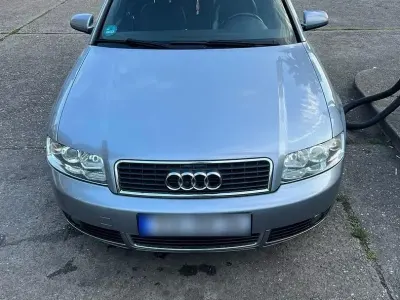 Gebraucht Audi A4 131 PS (96 kW) 2003 Grau Kleinwagen