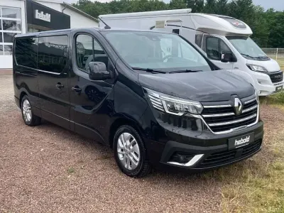 Gebraucht Renault Trafic 170 PS (125 kW) 2023 Schwarz Van / Kleinbus