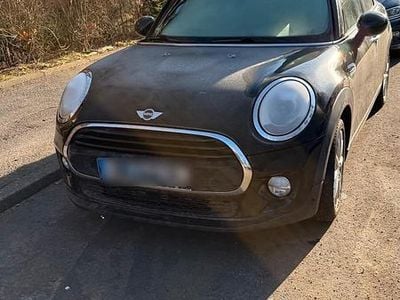 Gebraucht Mini Cooper 136 PS (100 kW) 2017 Schwarz Kleinwagen