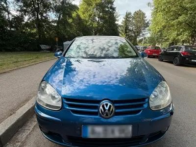 Gebraucht VW Golf V 140 PS (102 kW) 2006 Blau Kleinwagen