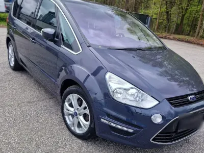 Gebraucht Ford S-MAX Titanium 163 PS (119 kW) 2014 Van / Kleinbus