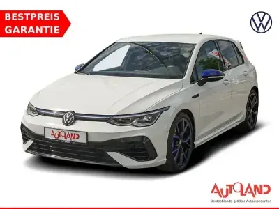 Używany VW Golf VIII R 333 KM (244 kW) 2023 Biały Sedan/Limuzyna