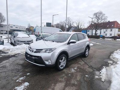 Gebraucht Toyota RAV4 Edition 150 PS (110 kW) 2016 Silver metallic SUV