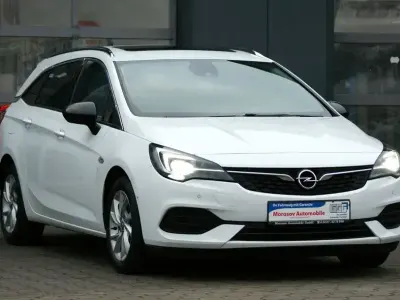 Gebraucht Opel Astra Elegance 122 PS (89 kW) 2021 Schneeweiß Kombi