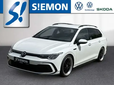 Gebraucht VW Golf VIII R-line 150 PS (110 kW) 2021 Oryxweiß perlmutteffekt Kombi