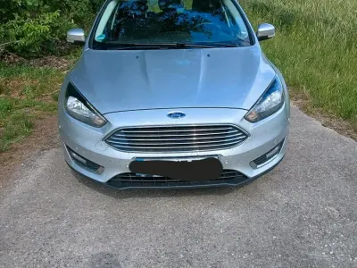 Gebraucht Ford Focus 125 PS (91 kW) 2016 Silber Kombi