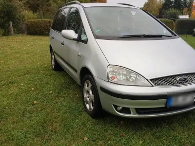 Gebraucht Ford Galaxy 145 PS (106 kW) 2005 Silber Van / Kleinbus