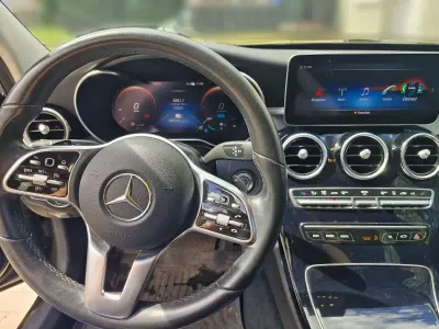 Gebraucht Mercedes C300e 306 PS (225 kW) 2020 Grau Kombi