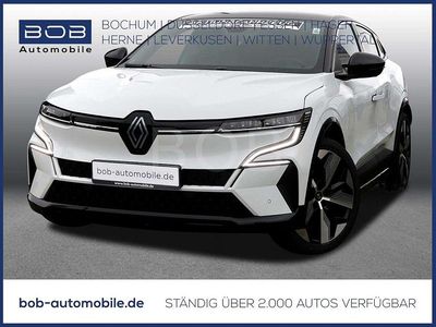 Gebraucht Renault Megane E-Tech Techno 160 kW (218 PS) 2023 Arktisweiß + dach black pearl Limousine