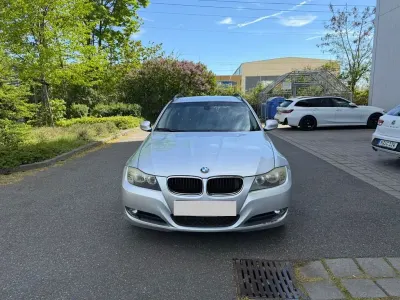 Brugt BMW 318 143 HK (105 kW) 2009 Sølv Stationcar