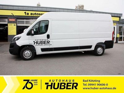 Weiss Gebraucht 2022 Peugeot Boxer Van | 29.870 €