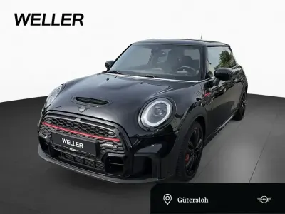 Używany Mini Cooper 231 KM (169 kW) 2022 Czarny Hatchback