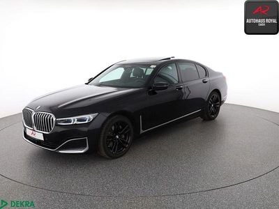 Gebraucht BMW 730 Sport Line 265 PS (194 kW) 2020 Black sapphire Limousine