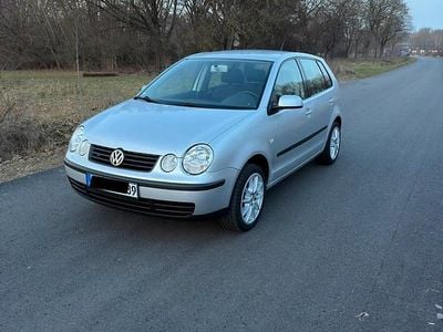 Silber Gebraucht 2001 VW Polo Kleinwagen | 1.980 € (Fairer Preis)