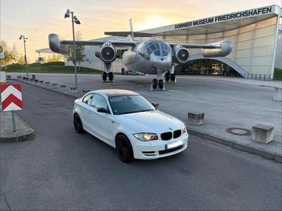 Usata BMW 120 Coupé 177 CV (130 kW) 2009 Bianco Coupé