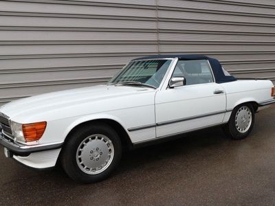 Gebraucht Mercedes 560 227 PS (166 kW) 1986 Weiß Cabrio