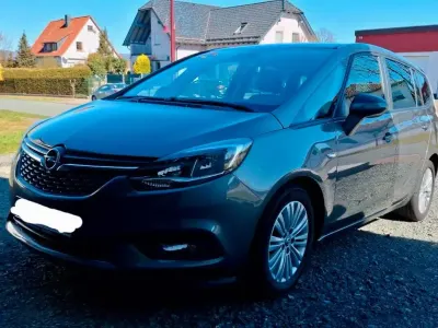 Gebraucht Opel Zafira Tourer 140 PS (102 kW) 2017 Grau Van / Kleinbus
