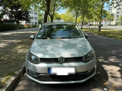 Gebraucht VW Polo 75 PS (55 kW) 2017 Grau Kleinwagen