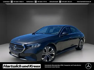 Usado Mercedes E200 Advanced 227 CV (166 kW) 2025 Gris Berlina