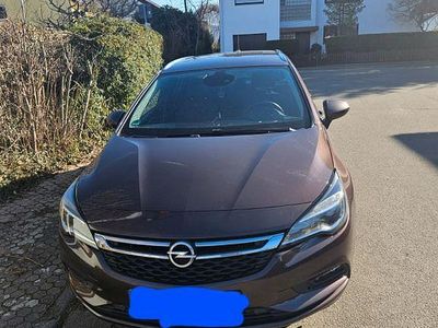 Begagnad Opel Astra Business 110 HK (80 kW) 2017 Brun Kombi