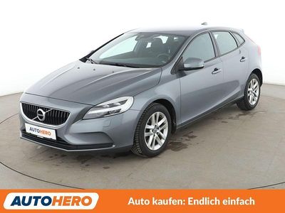 Gebraucht Volvo V40 Momentum 152 PS (111 kW) 2017 Grau Kombi