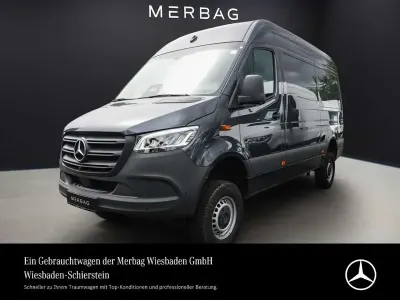 Gebraucht Mercedes Sprinter 190 PS (139 kW) 2025 Tenoritgrau Van