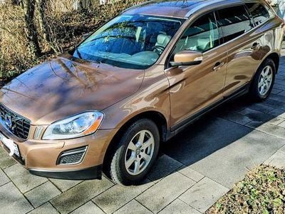 Gebraucht Volvo XC60 Summum 163 PS (119 kW) 2012 Braun SUV