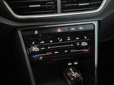 Gebraucht VW T-Roc Style 150 PS (110 kW) 2024 Grau SUV