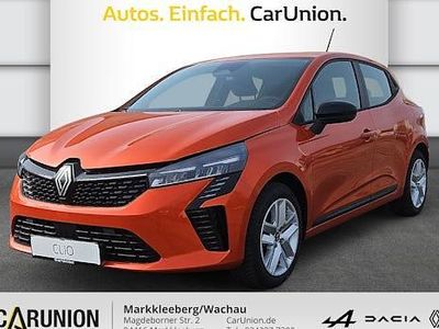 Neu Renault Clio V Evolution 115 PS (84 kW) 2025 Orange Limousine