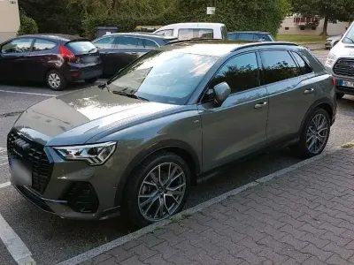 Gebraucht Audi Q3 Edition .1 230 PS (169 kW) 2019 Grau SUV