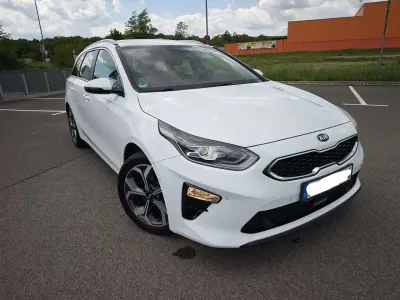 Gebraucht Kia Ceed Platinum Edition 136 PS (100 kW) 2020 Weiß Kleinwagen