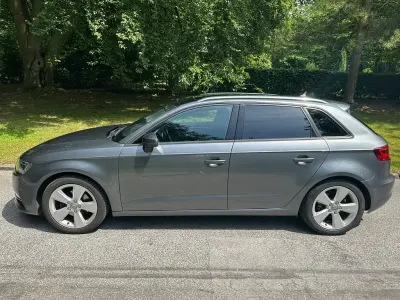 Gebraucht Audi A3 Ambition 125 PS (91 kW) 2015 Grau Limousine