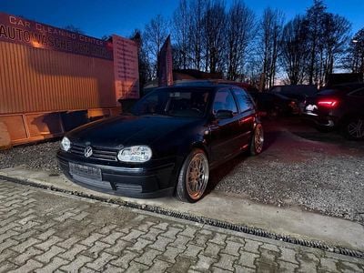 Gebraucht VW Golf IV 131 PS (96 kW) 2003 Blau Kleinwagen