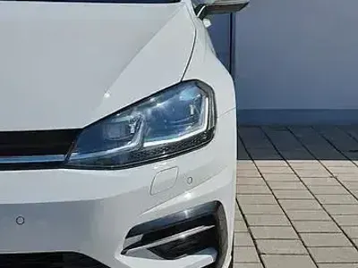 Gebraucht VW Golf VII Sport 150 PS (110 kW) 2018 Weiß Limousine