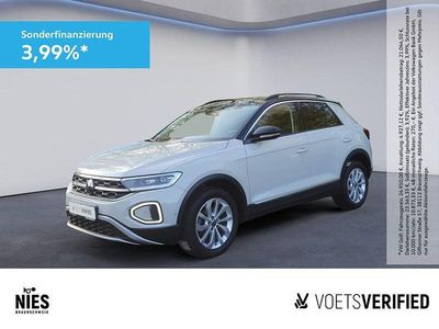 Second-hand VW T-Roc Style 150 CP (110 kW) 2023 Gri SUV