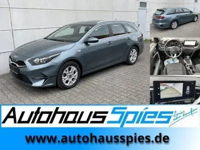 Gebraucht Kia Ceed Sportswagon Vision 136 PS (100 kW) 2024 (usg) yucca stahlgrau met. Kombi