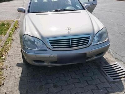 Second-hand Mercedes S320 224 CP (164 kW) 1999 Berlinǎ