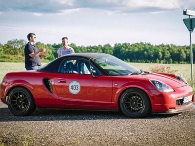 Gebraucht Toyota MR2 192 PS (141 kW) 2001 Rot Cabrio