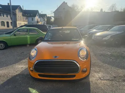 Gebraucht Mini Cooper Cabriolet 102 PS (75 kW) 2016 Orange Cabrio