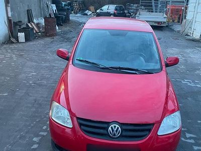 Gebraucht VW Fox 60 PS (44 kW) 2006 Rot Kleinwagen